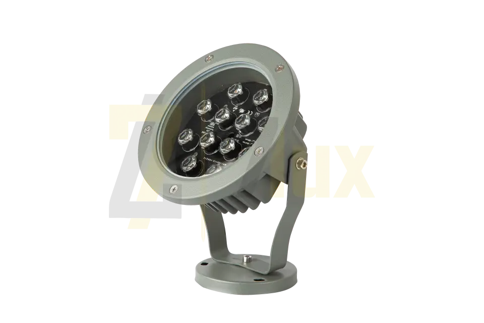 12W Bahçe Cephe Armatürü IP65 220V Pirinç Ventil
